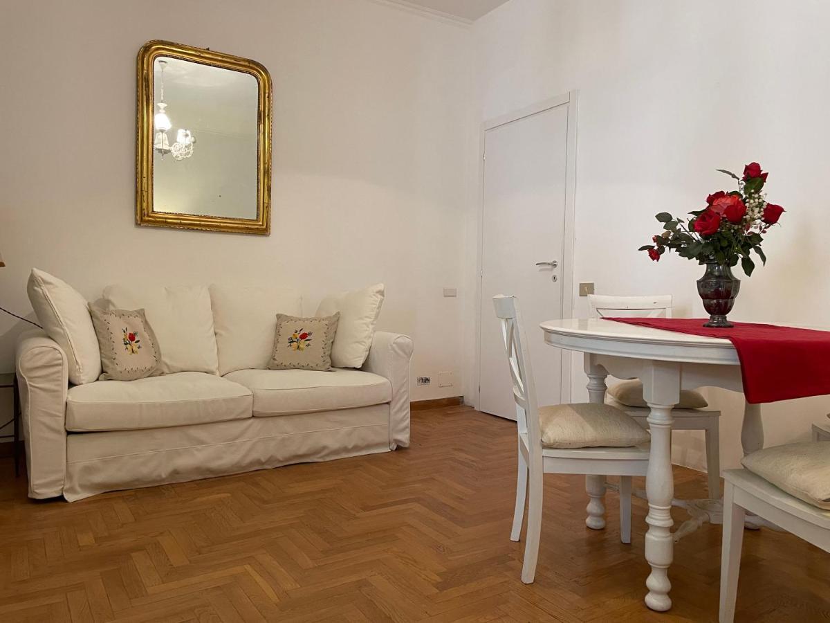 Elegant Apt-Typical Roman Palazzina Pz Alessandria Eksteriør bilde