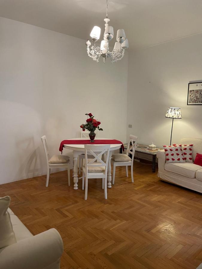 Elegant Apt-Typical Roman Palazzina Pz Alessandria Eksteriør bilde